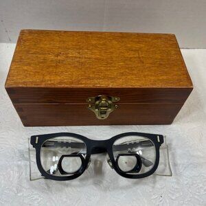 VTG Dental Surgical Telescopic Glasses Yeoman Frame Designs For Vision Case2.5X